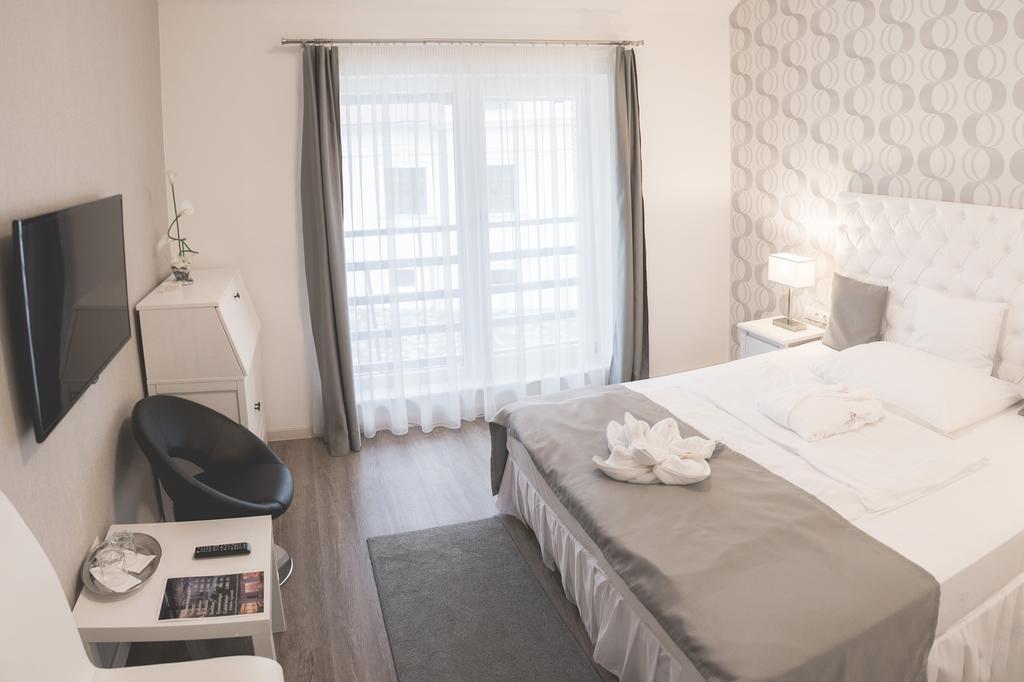 Munkacsy Hotel Бекесксаба Стая снимка
